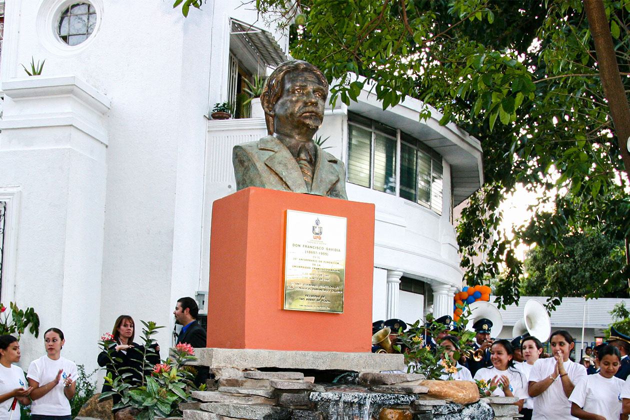 portada institucion